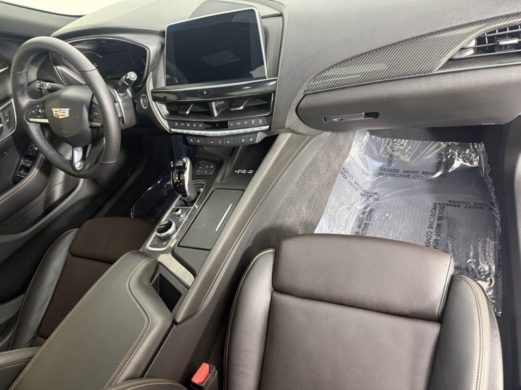 2022 Cadillac CT5 4dr Sdn Sport Maumee OH