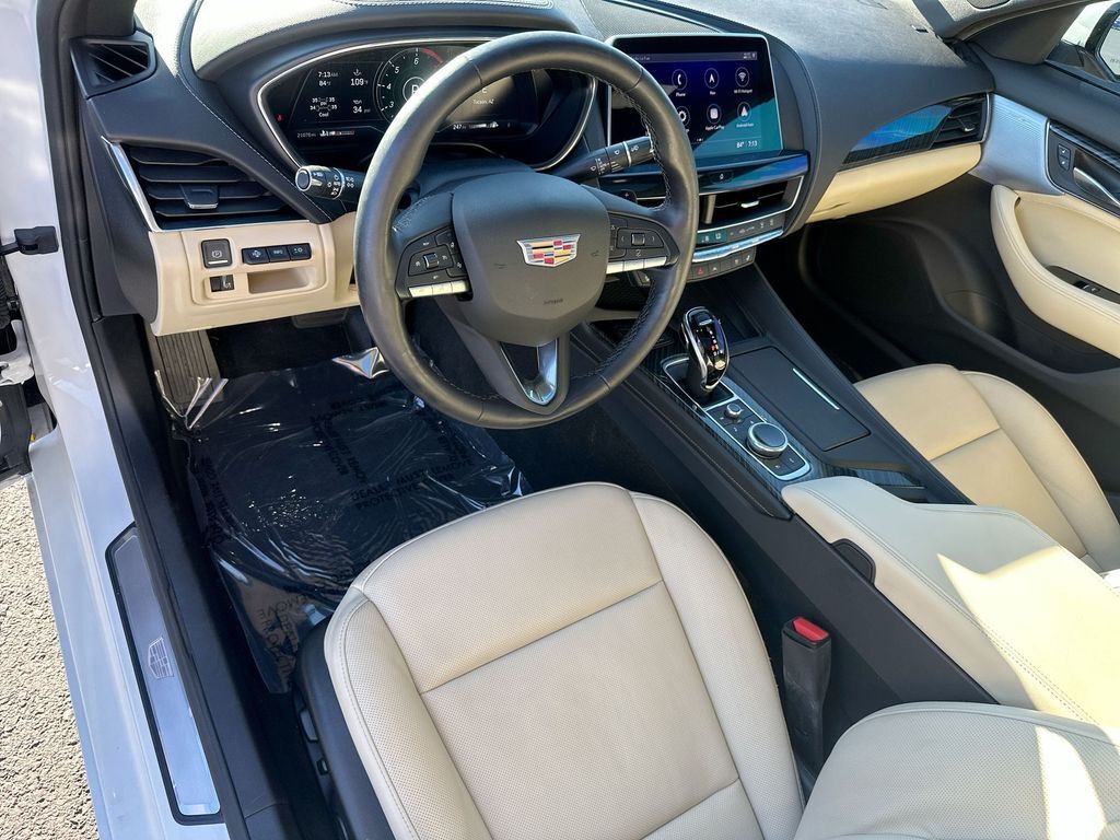 2022 Cadillac CT5 Premium Luxury