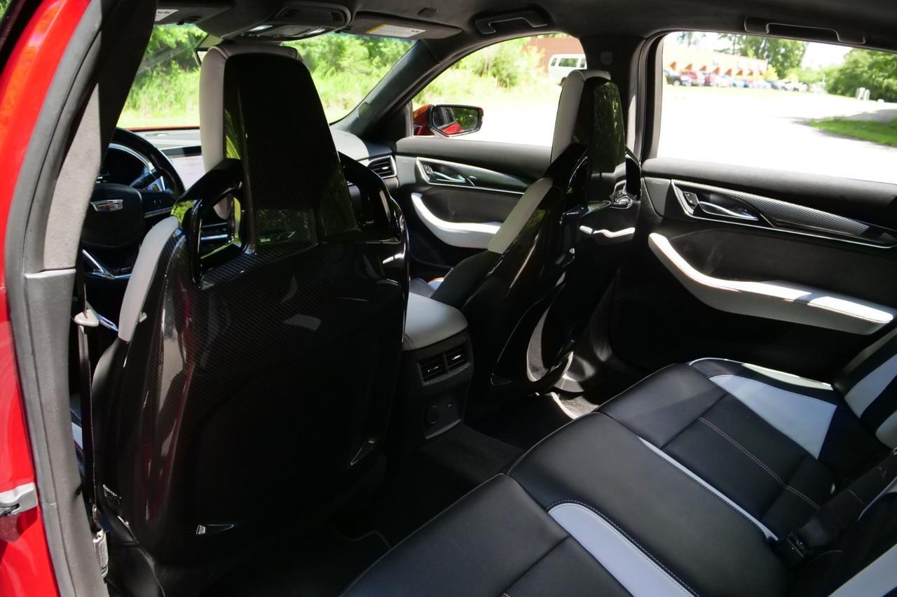 2022 Cadillac CT5-V Blackwing / Carbon Fiber Packages / Supercharged V8! Lincolnton NC