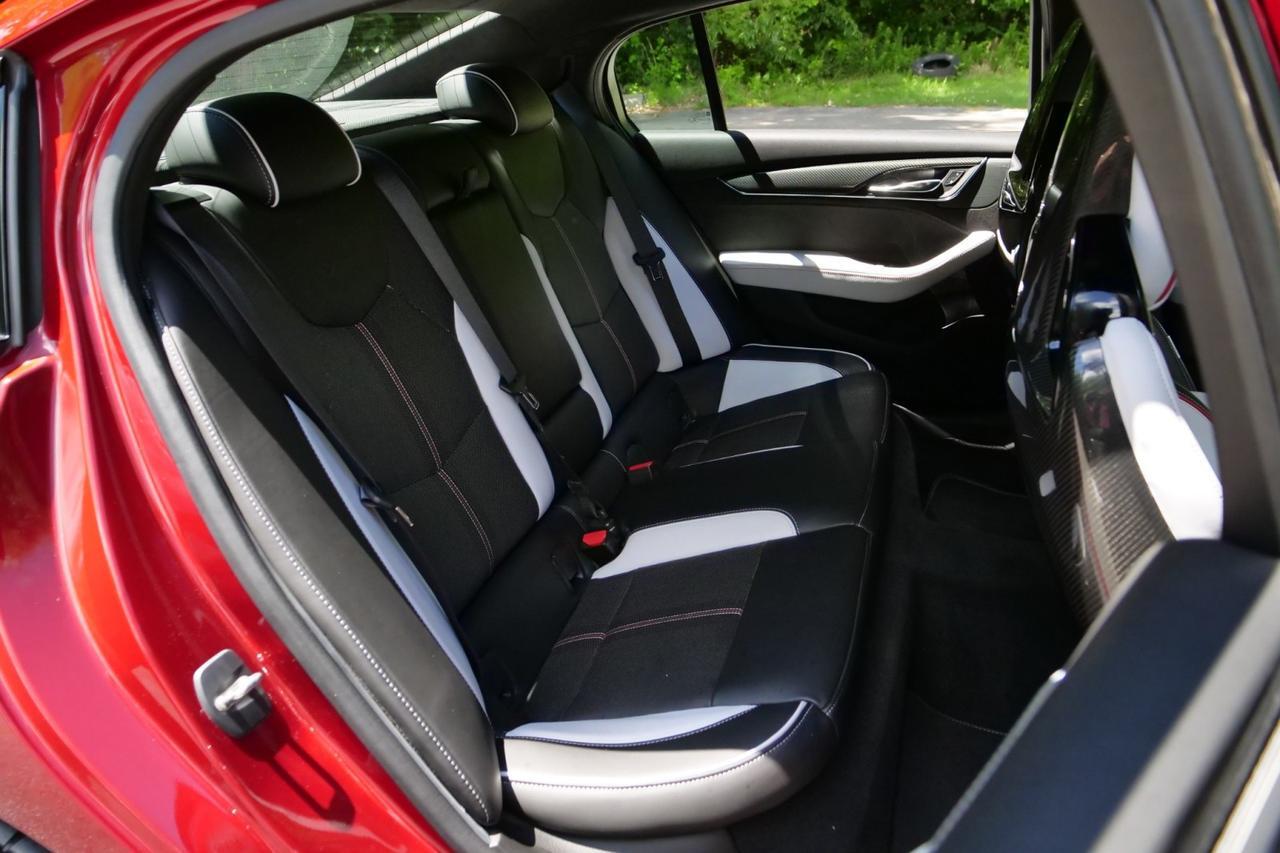 2022 Cadillac CT5-V Blackwing / Carbon Fiber Packages / Supercharged V8! Lincolnton NC