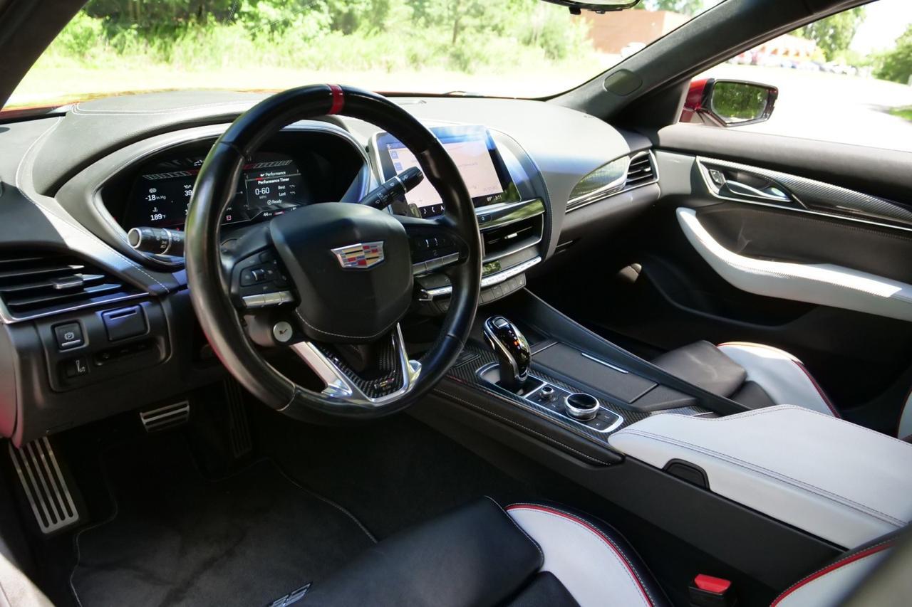 2022 Cadillac CT5-V Blackwing / Carbon Fiber Packages / Supercharged V8! Lincolnton NC