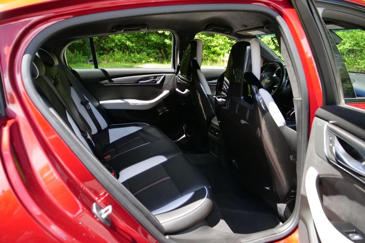 2022 Cadillac CT5-V Blackwing / Carbon Fiber Packages / Supercharged V8! Lincolnton NC