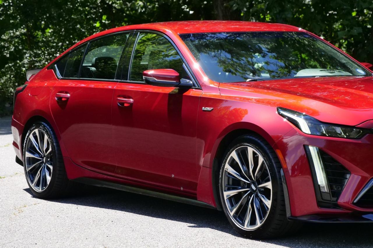 2022 Cadillac CT5-V Blackwing / Carbon Fiber Packages / Supercharged V8! Lincolnton NC