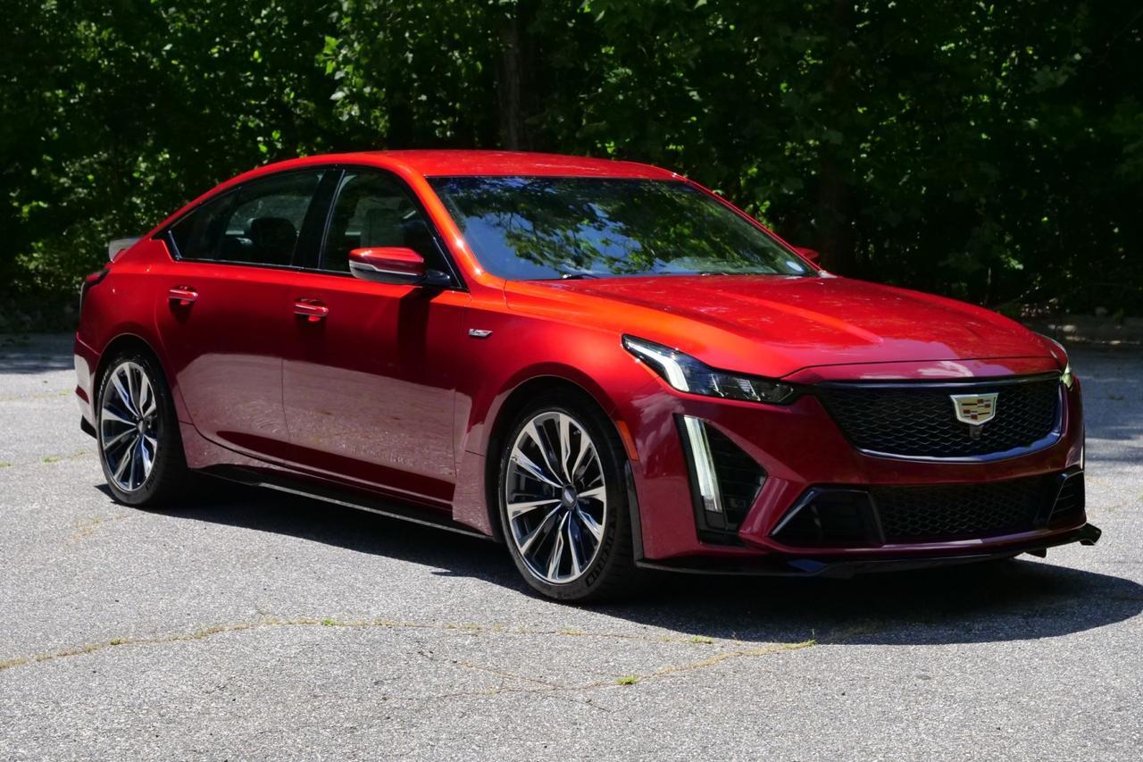 2022 Cadillac CT5-V Blackwing / Carbon Fiber Packages / Supercharged V8! Lincolnton NC