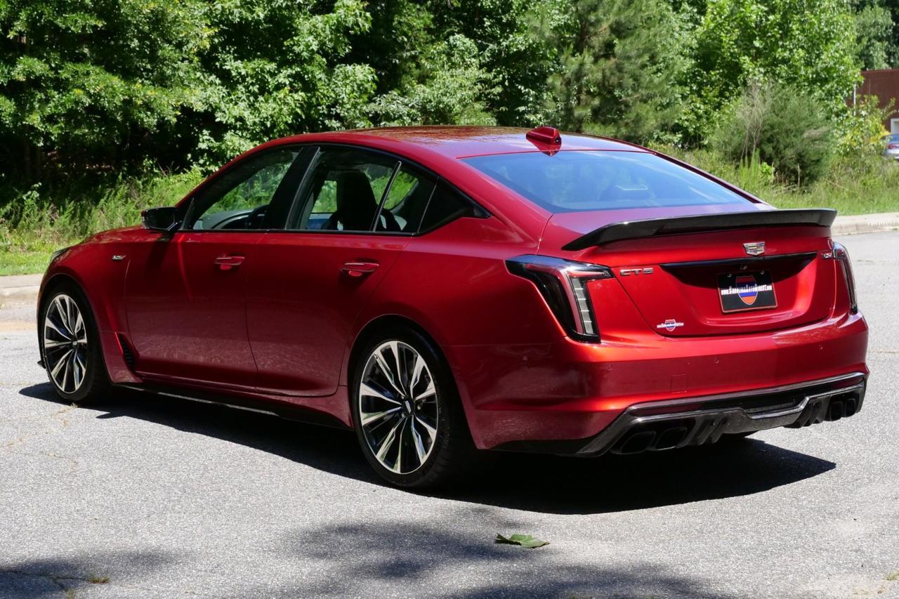 2022 Cadillac CT5-V Blackwing / Carbon Fiber Packages / Supercharged V8! Lincolnton NC