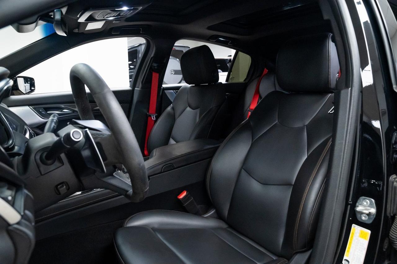 2022 Cadillac CT5 V-Series 1SF Onyx Package Dual Pane Sunroof Portland OR