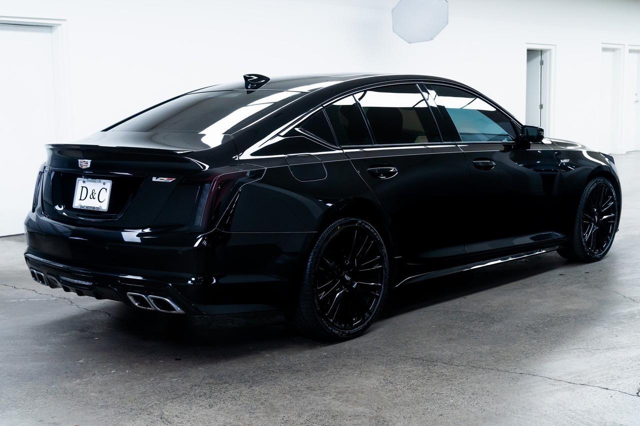 2022 Cadillac CT5 V-Series 1SF Onyx Package Dual Pane Sunroof Portland OR