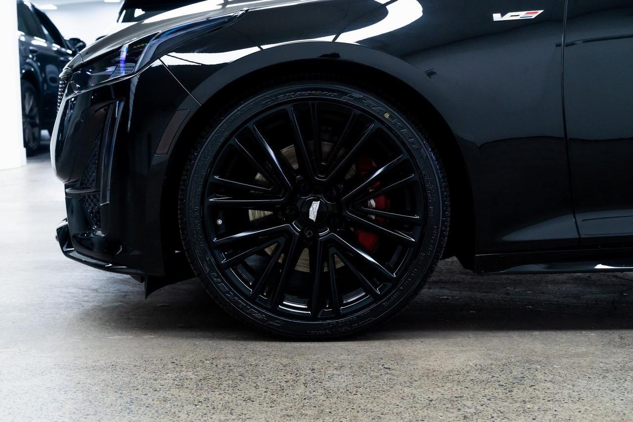 2022 Cadillac CT5 V-Series 1SF Onyx Package Dual Pane Sunroof Portland OR