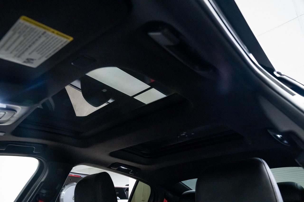 2022 Cadillac CT5 V-Series 1SF Onyx Package Dual Pane Sunroof Portland OR