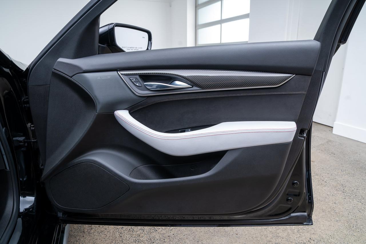 2022 Cadillac CT5 V-Series Performance Bucket Seats / Driver Assist Package Portland OR