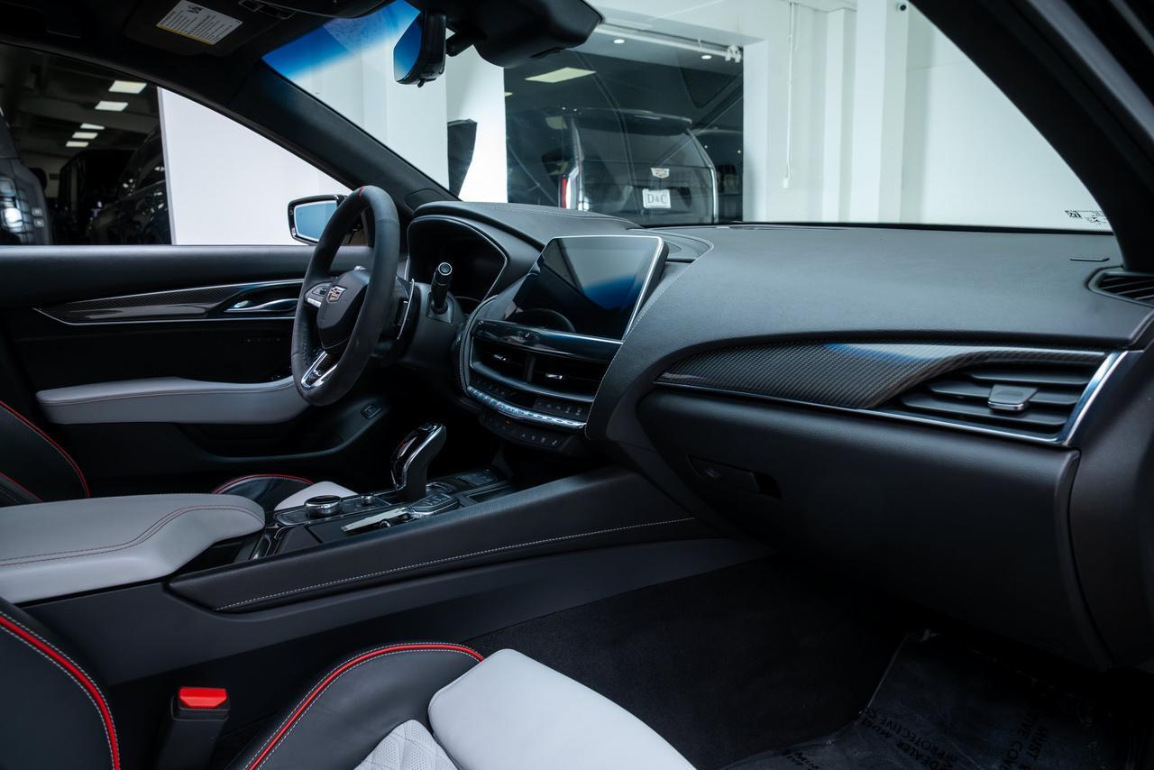 2022 Cadillac CT5 V-Series Performance Bucket Seats / Driver Assist Package Portland OR