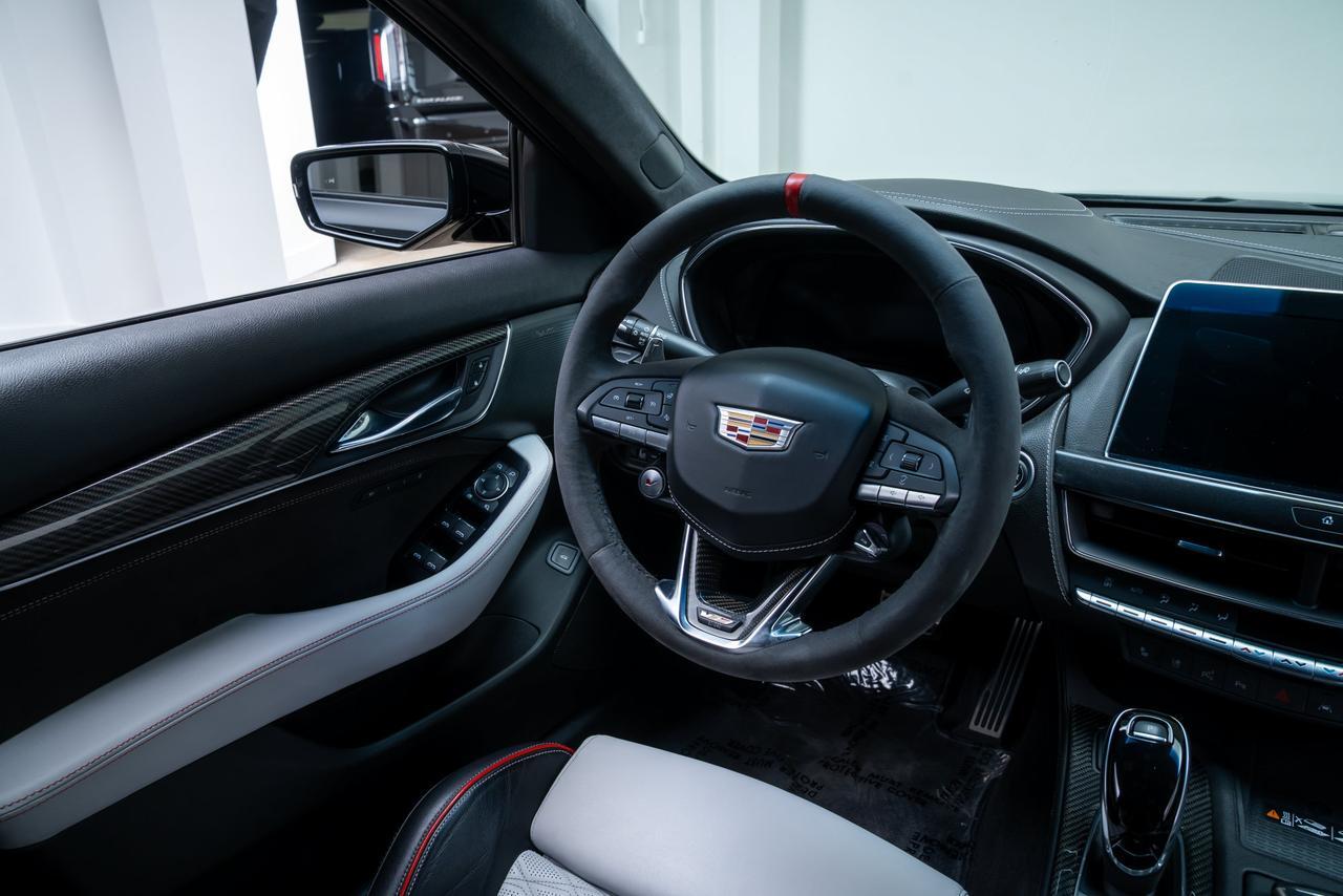 2022 Cadillac CT5 V-Series Performance Bucket Seats / Driver Assist Package Portland OR