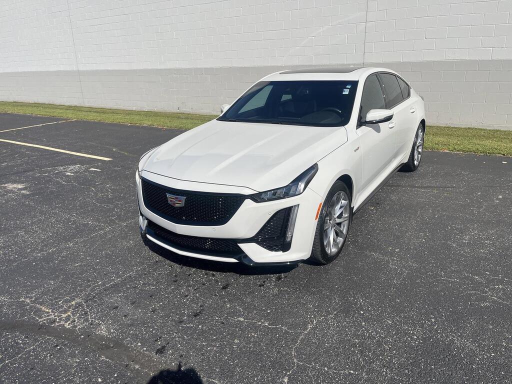 2022 Cadillac CT5-V V-AWD ColdWxPkg w/AdptvCrz Sunroof HeatedMemoryLthr MagneticRideControl HD-RearCamera Milwaukee WI