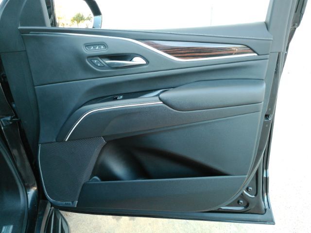 2022 Cadillac Escalade ESV 2WD Premium Luxury Plano TX