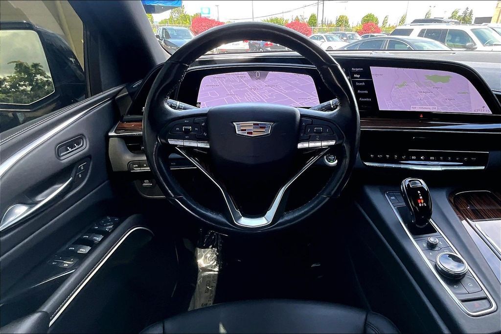 2022 Cadillac Escalade ESV Luxury OR