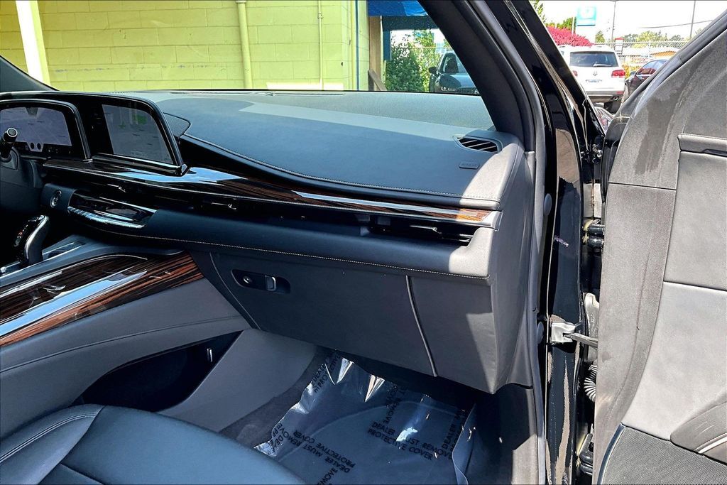 2022 Cadillac Escalade ESV Luxury OR