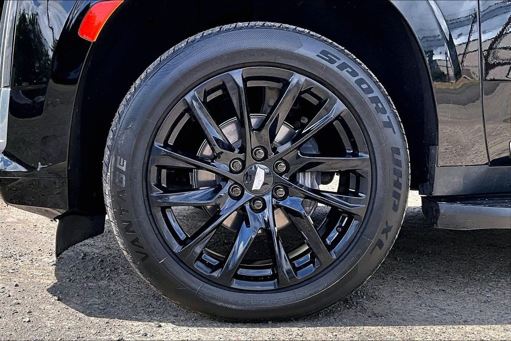 2022 Cadillac Escalade ESV Luxury OR