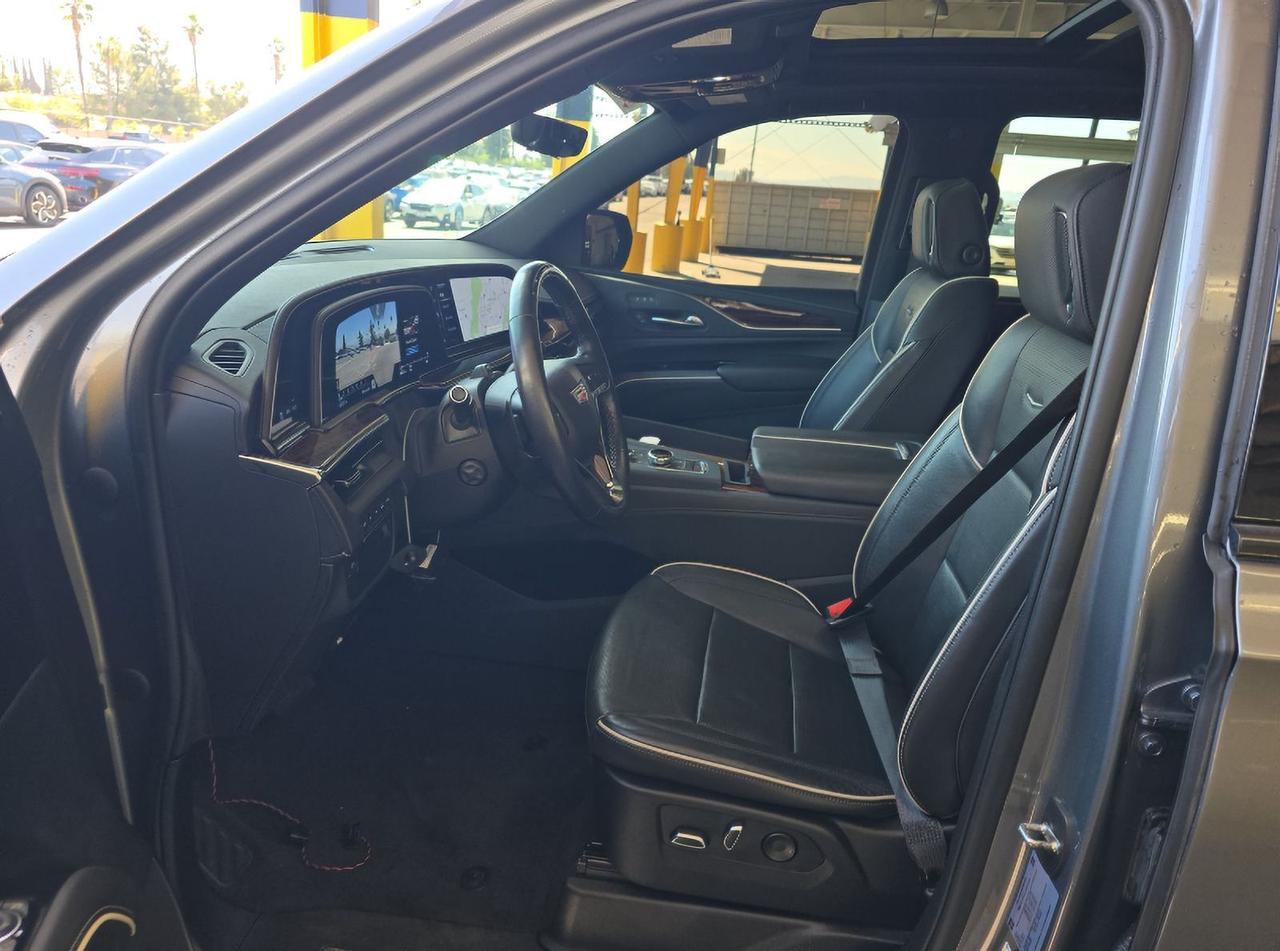 2022 Cadillac Escalade ESV Premium Gladstone OR