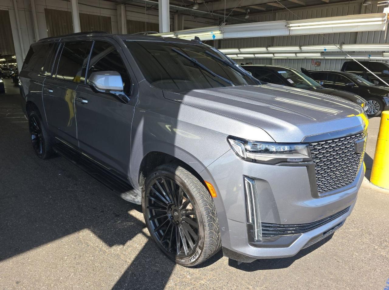 2022 Cadillac Escalade ESV Premium Gladstone OR