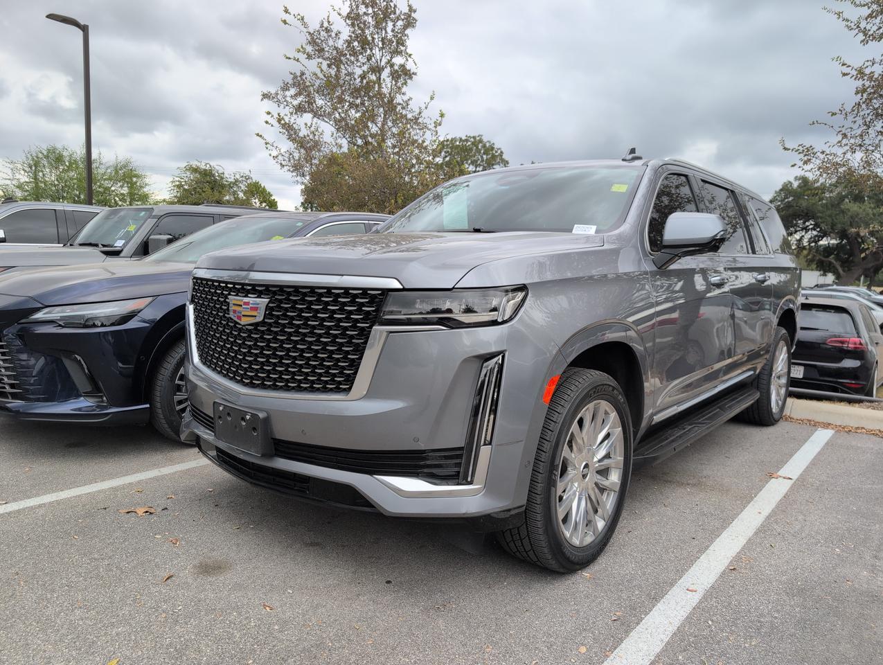 2022 Cadillac Escalade ESV Premium Luxury
