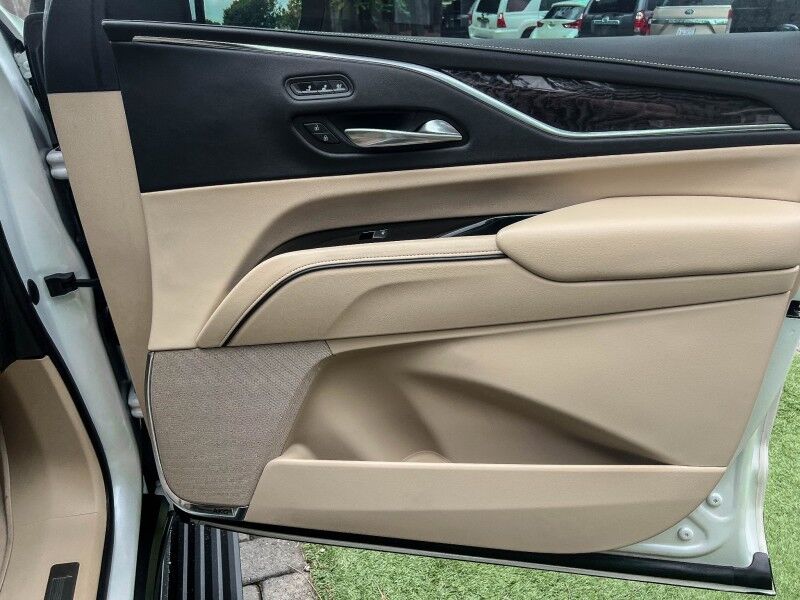 2022 Cadillac Escalade ESV Premium Luxury Wilmington NC