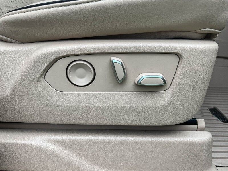 2022 Cadillac Escalade ESV Premium Luxury Wilmington NC