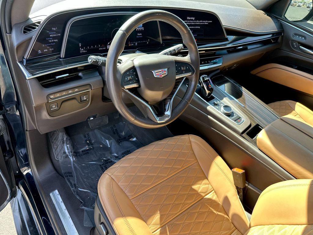 2022 Cadillac Escalade ESV Premium