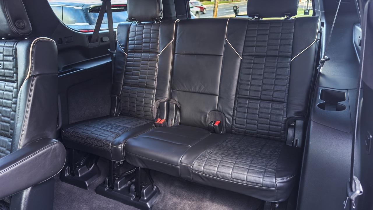 2022 Cadillac Escalade ESV Sport Platinum 4WD Tallmadge OH