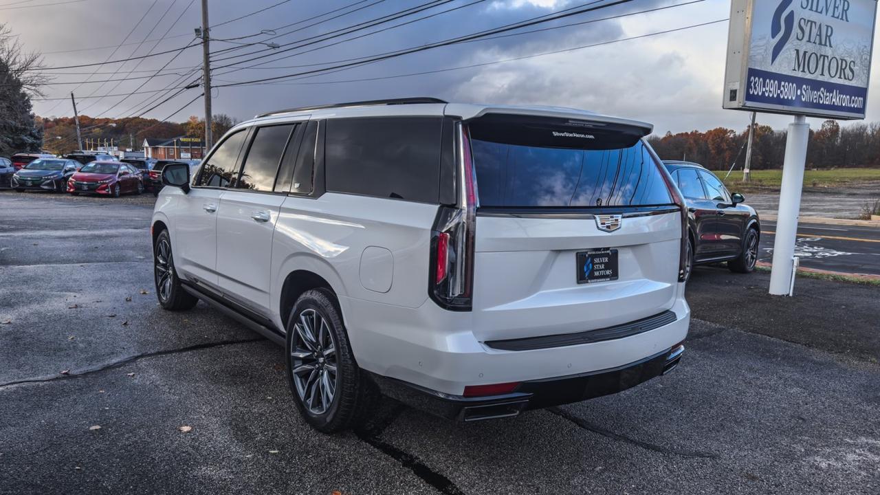 2022 Cadillac Escalade ESV Sport Platinum 4WD Tallmadge OH