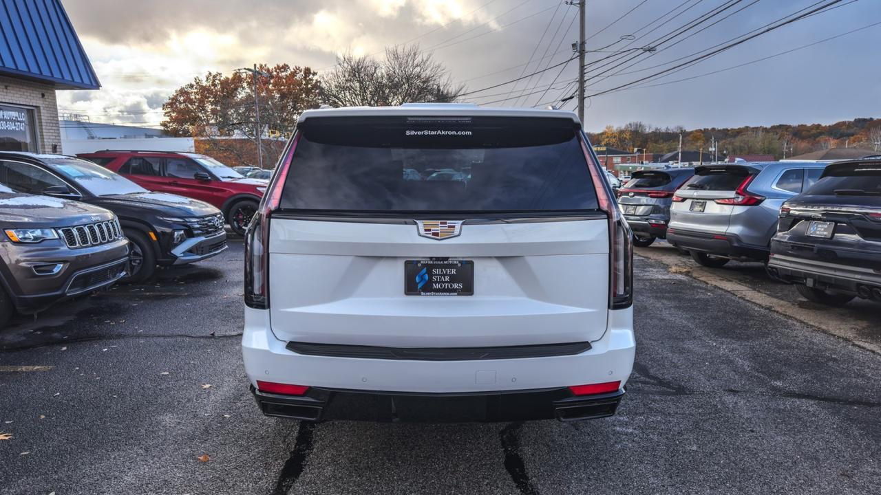 2022 Cadillac Escalade ESV Sport Platinum 4WD Tallmadge OH