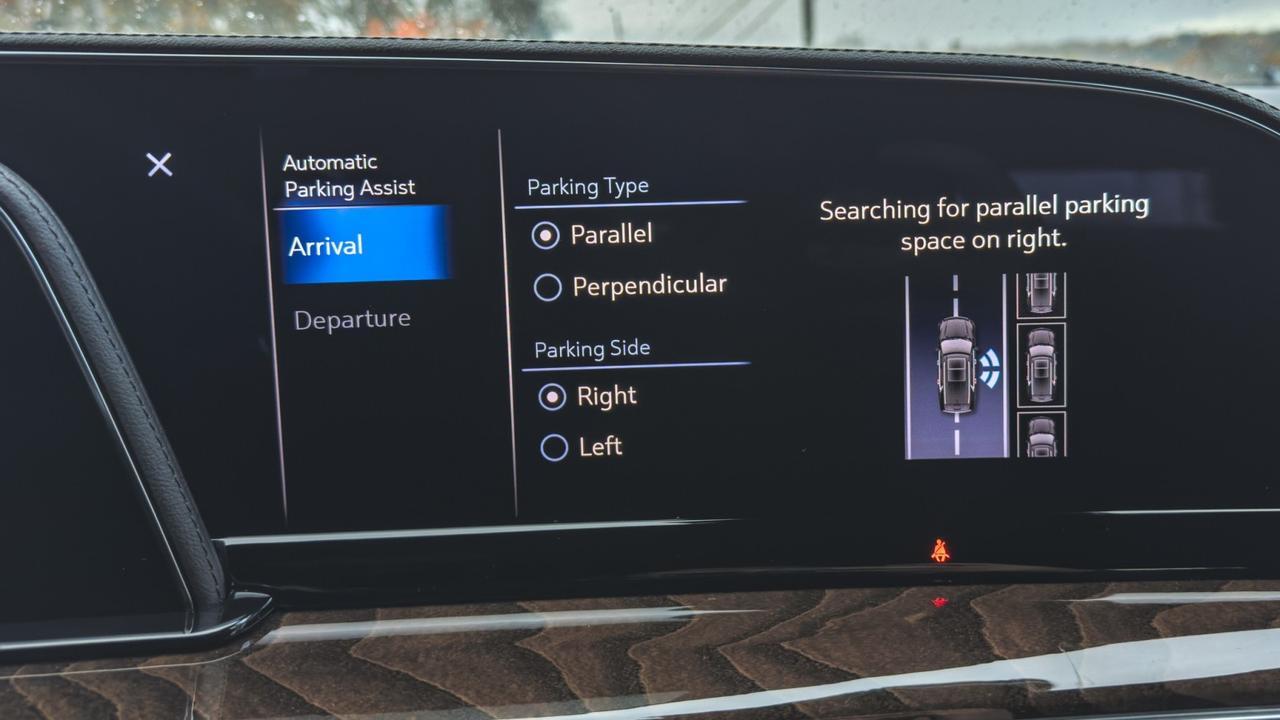 2022 Cadillac Escalade ESV Sport Platinum 4WD Tallmadge OH