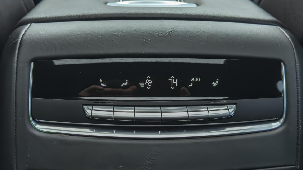 2022 Cadillac Escalade ESV Sport Platinum 4WD Tallmadge OH