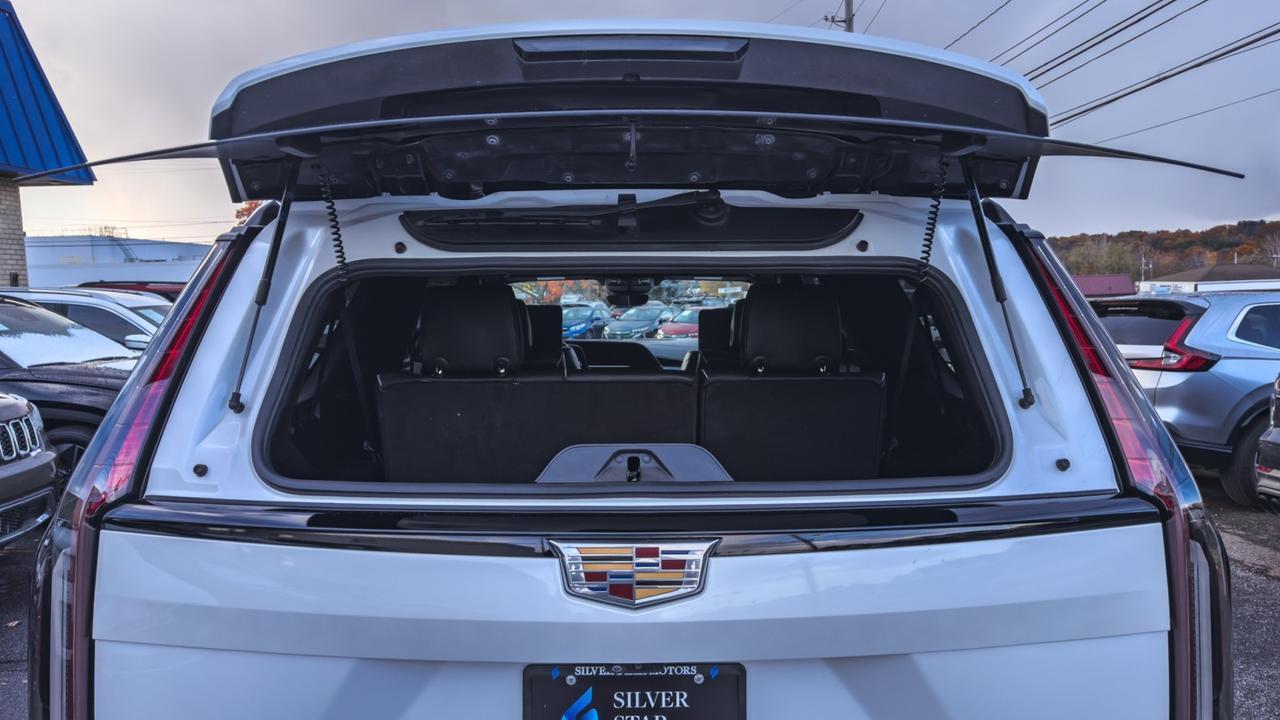 2022 Cadillac Escalade ESV Sport Platinum 4WD Tallmadge OH