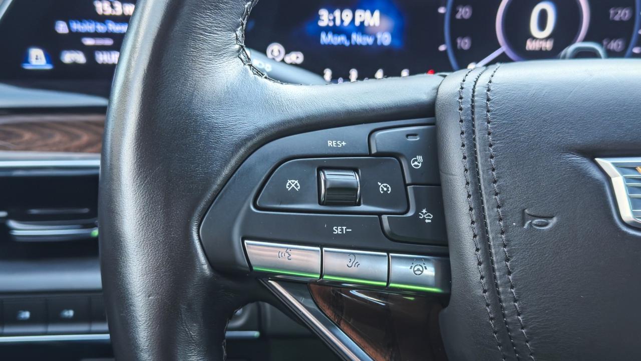 2022 Cadillac Escalade ESV Sport Platinum 4WD Tallmadge OH