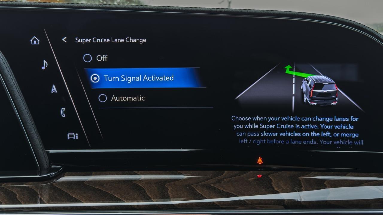 2022 Cadillac Escalade ESV Sport Platinum 4WD Tallmadge OH