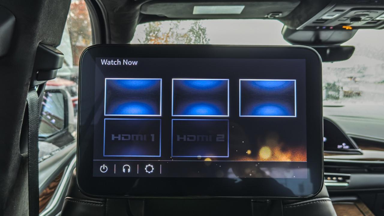 2022 Cadillac Escalade ESV Sport Platinum 4WD Tallmadge OH