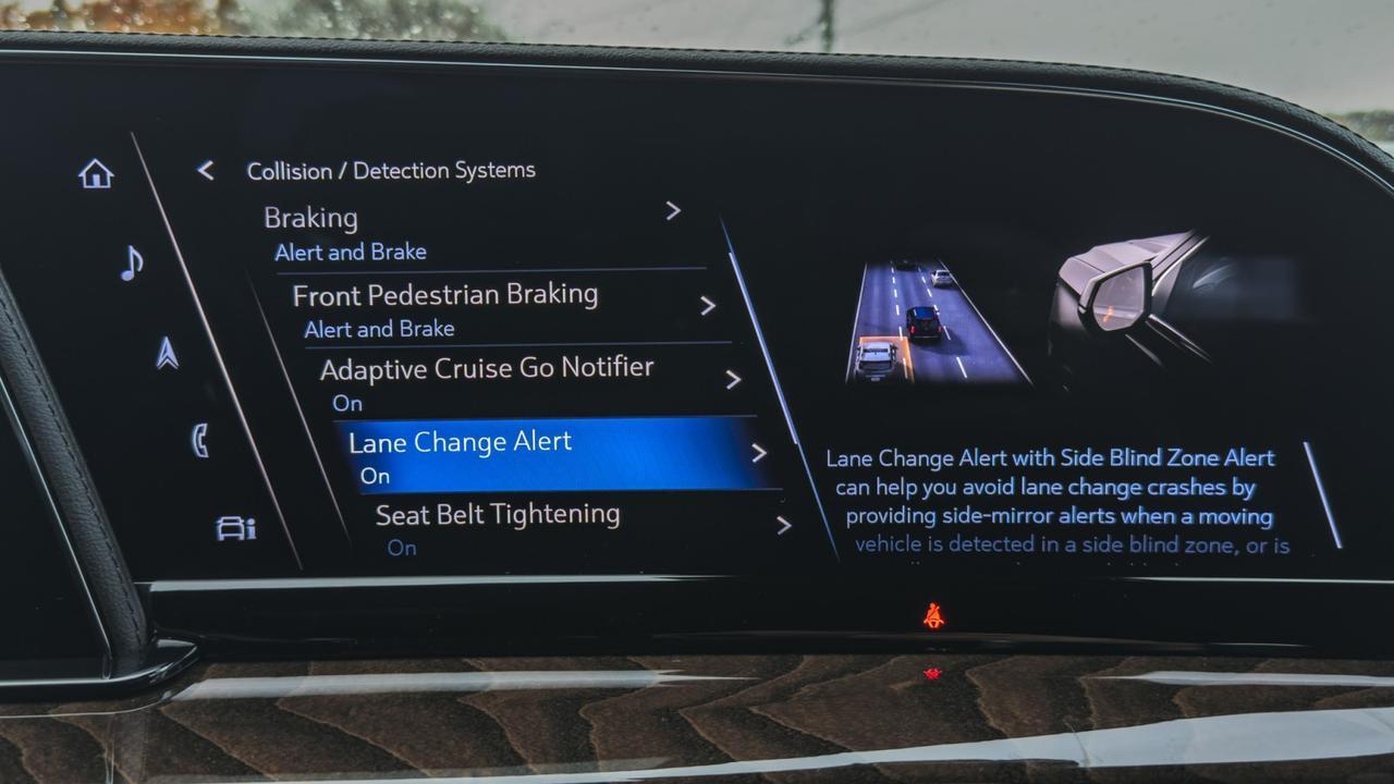 2022 Cadillac Escalade ESV Sport Platinum 4WD Tallmadge OH