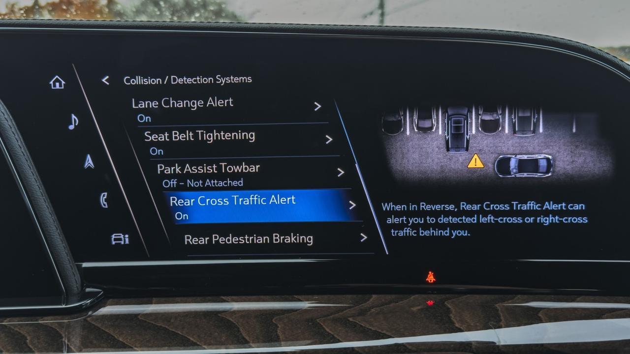 2022 Cadillac Escalade ESV Sport Platinum 4WD Tallmadge OH