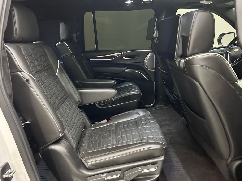 2022 Cadillac Escalade ESV Sport Platinum Portland OR