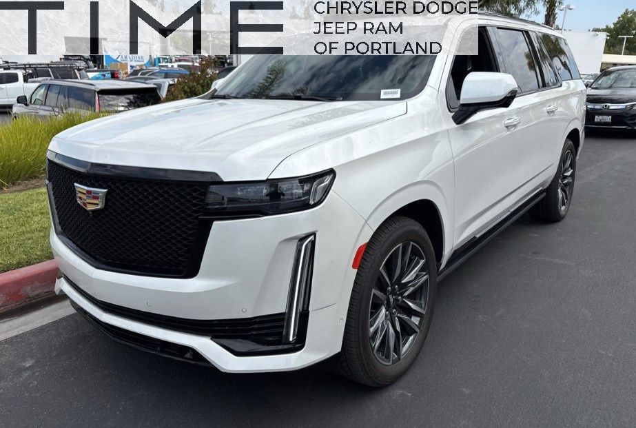 2022 Cadillac Escalade ESV Sport Platinum