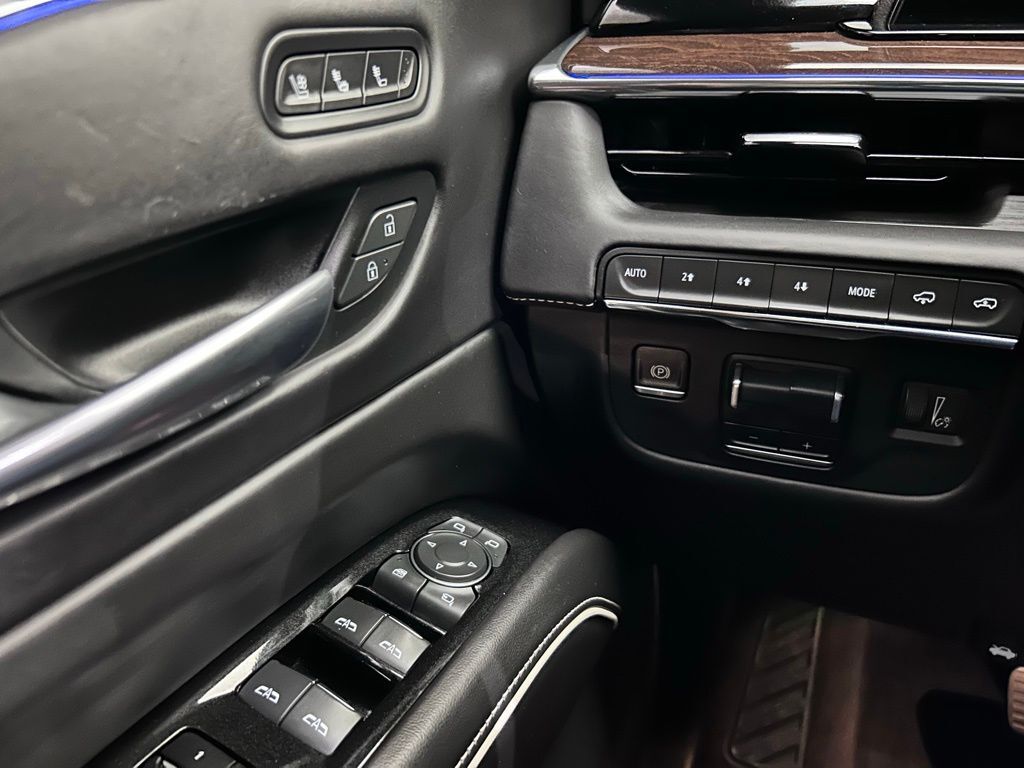 2022 Cadillac Escalade ESV Sport Platinum Portland OR