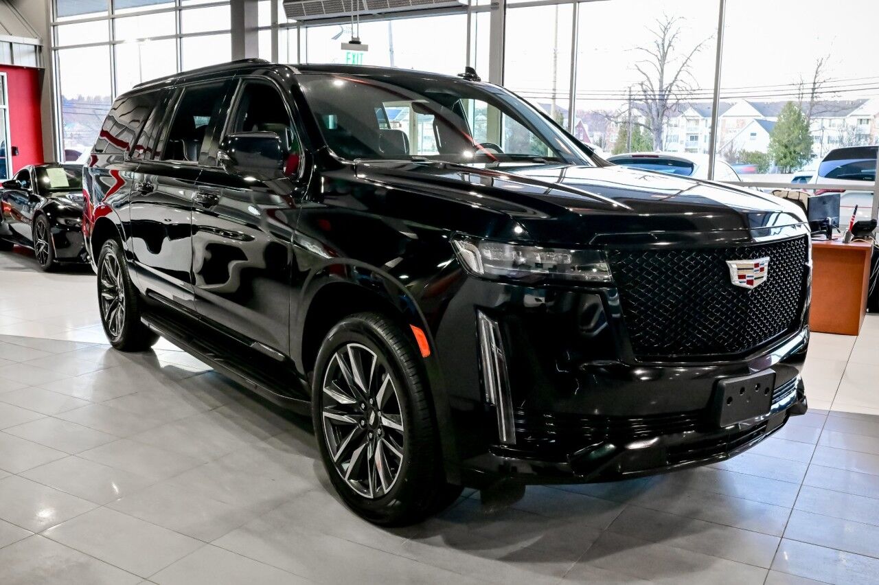 2022 Cadillac Escalade ESV Sport