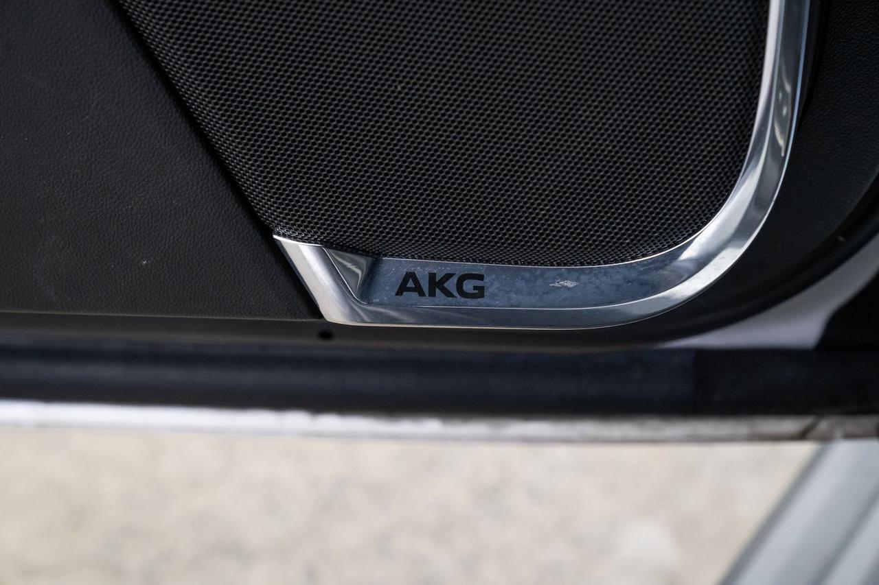 2022 Cadillac Escalade ESV Sport Vented Seats Touring Package AKG Audio Portland OR