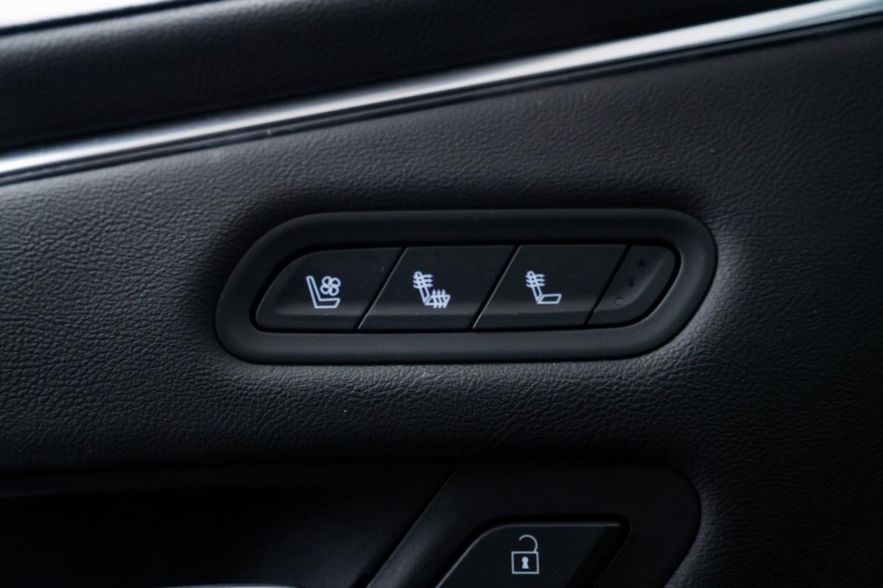 2022 Cadillac Escalade ESV Sport Vented Seats Touring Package AKG Audio Portland OR