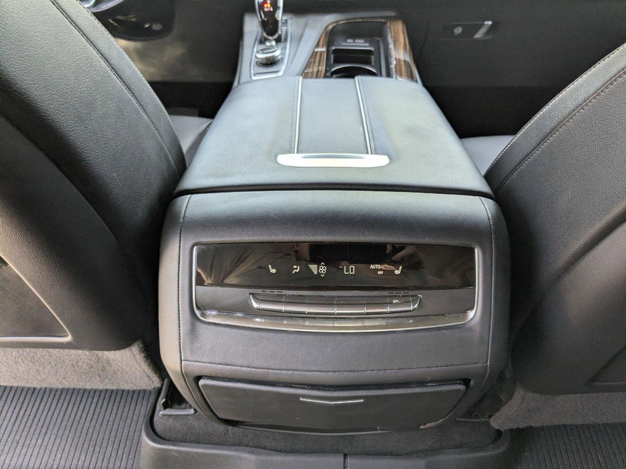 2022 Cadillac Escalade Luxury San Antonio TX