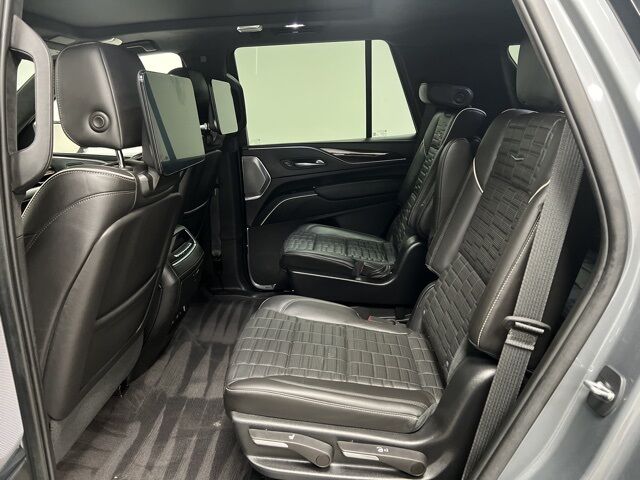 2022 Cadillac Escalade Premium Luxury Platinum Loveland CO