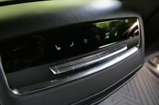 2022 Cadillac Escalade Premium Luxury Platinum / Rear Entertainment /! High Point NC