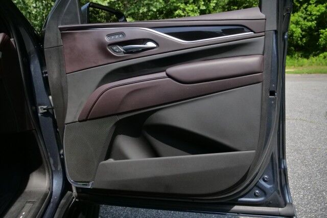 2022 Cadillac Escalade Premium Luxury Platinum / Rear Entertainment /! High Point NC