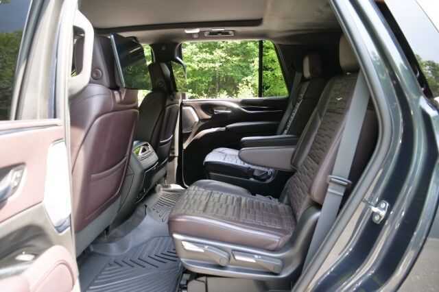 2022 Cadillac Escalade Premium Luxury Platinum / Rear Entertainment /! High Point NC