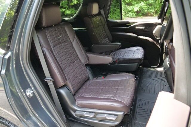 2022 Cadillac Escalade Premium Luxury Platinum / Rear Entertainment /! High Point NC